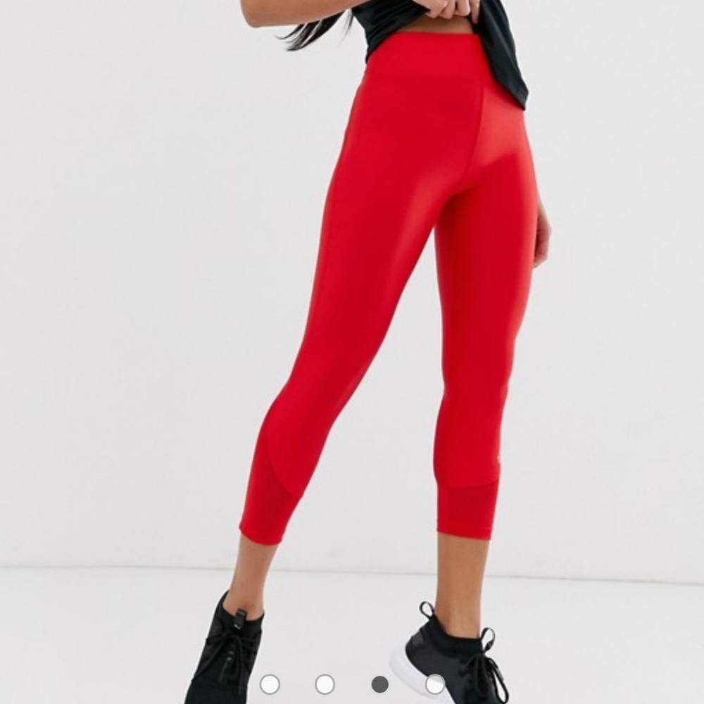 NWT Cropped ASOS Sports Leggings